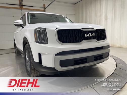 2023 Kia Telluride LX