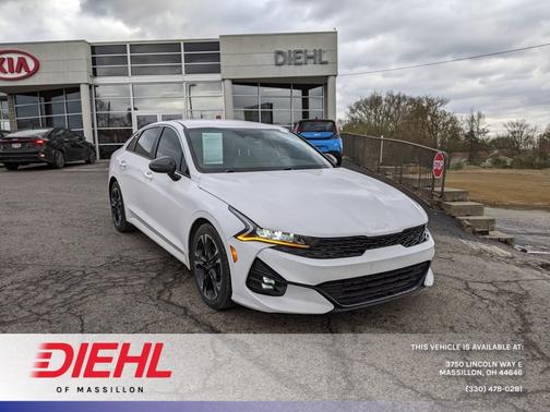 2022 Kia K5 GT-Line