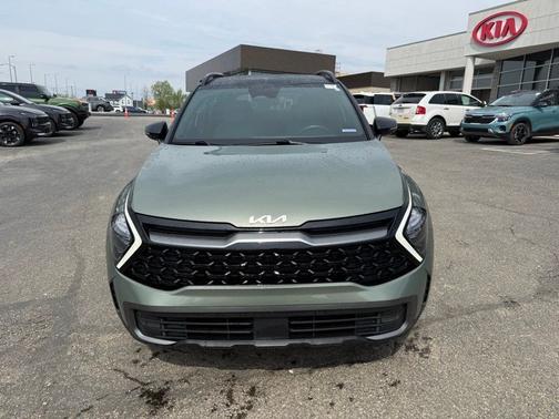 Jungle Green/Ebony Black Roof 2023 Kia Sportage X-Pro