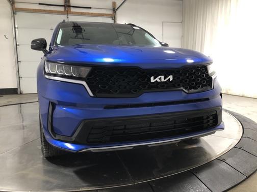 2023 Kia Sorento S