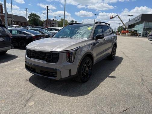 Brown 2024 Kia Sorento X-Line SX