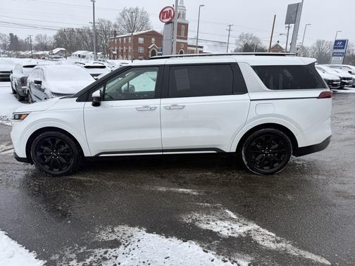 2024 Kia Carnival SX Prestige