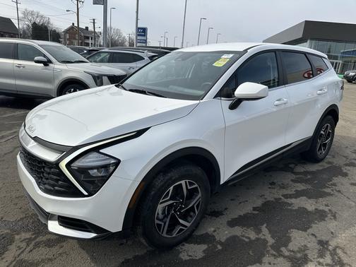 2023 Kia Sportage LX