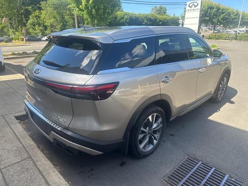 Warm Titanium 2023 INFINITI QX60 Luxe