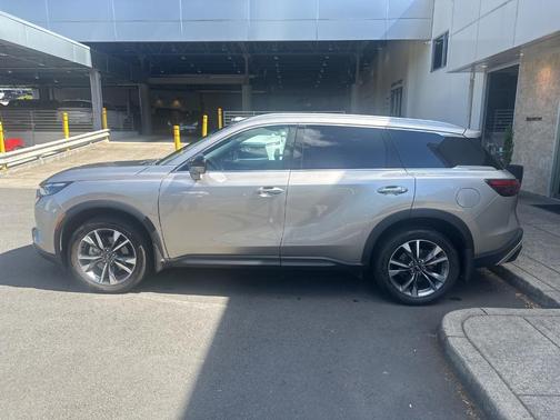 Warm Titanium 2023 INFINITI QX60 Luxe