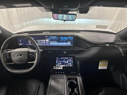 2t Radiant Whit 2026 INFINITI QX80 AUTOGRAPH