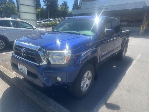 Blue Ribbon Metallic 2014 Toyota Tacoma Base