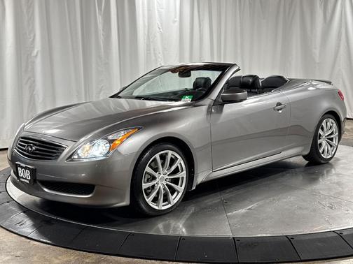 Platinum Graphite 2009 INFINITI G37