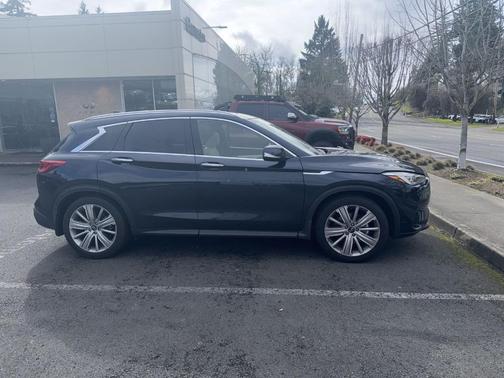 2021 INFINITI QX50 SENSORY