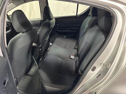 Classic Silver Metallic 2015 Toyota Prius c Three