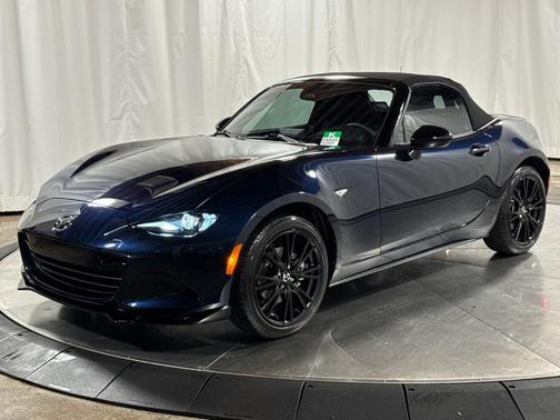 Deep Crystal Blue Mica 2025 Mazda MX-5 Miata Club