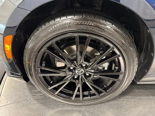 Deep Crystal Blue Mica 2025 Mazda MX-5 Miata Club