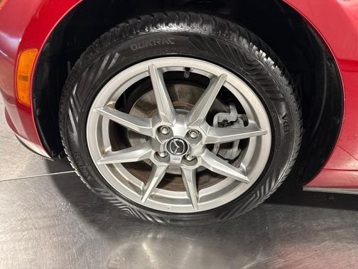 Soul Red Metallic 2017 Mazda MX-5 Miata Sport