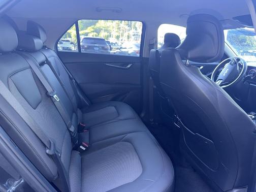 Graphite Gray 2023 Kia Niro EV Wind