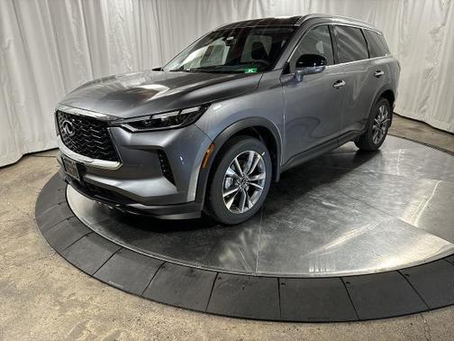 2024 INFINITI QX60 LUXE