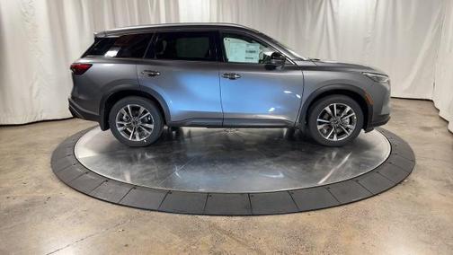 2024 INFINITI QX60 LUXE