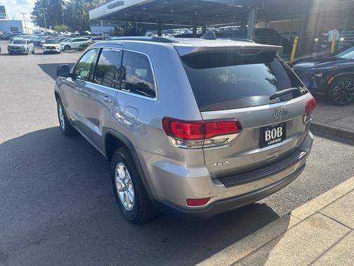 Billet Silver Metallic Clearcoat 2020 Jeep Grand Cherokee Laredo E