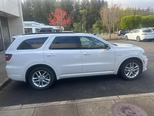 White Knuckle Clearcoat 2025 Dodge Durango R/T
