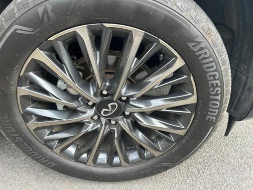 Diamond Black 2026 INFINITI QX80 AUTOGRAPH