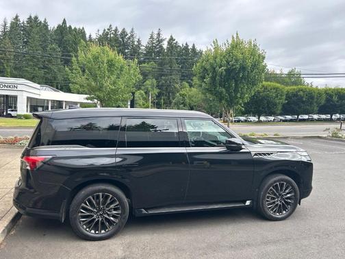 Diamond Black 2026 INFINITI QX80 AUTOGRAPH