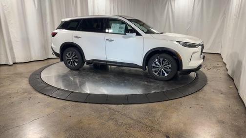 2025 INFINITI QX60 PURE