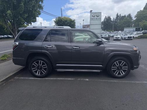 Magnetic Gray Metallic 2018 Toyota 4Runner Limited