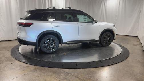 Rad Wht 2026 INFINITI QX60 AUTOGRAPH