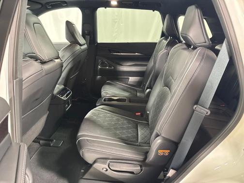 Mjst Whte 2025 INFINITI QX60 AUTOGRAPH