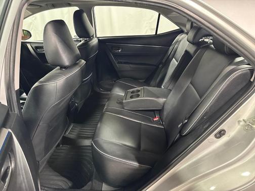 Classic Silver Metallic 2016 Toyota Corolla LE Premium