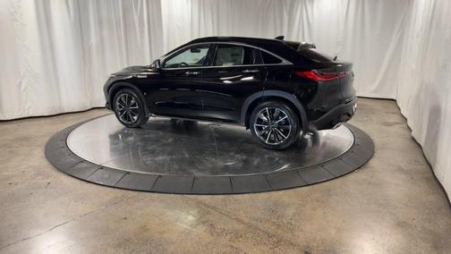 2025 INFINITI QX55 ESSENTIAL