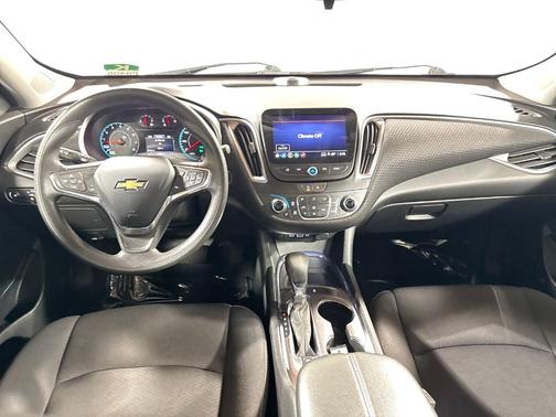 Sterling Gray Metallic 2023 Chevrolet Malibu LT