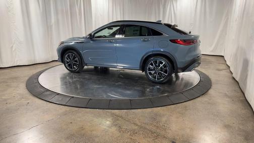 2025 INFINITI QX55 LUXE