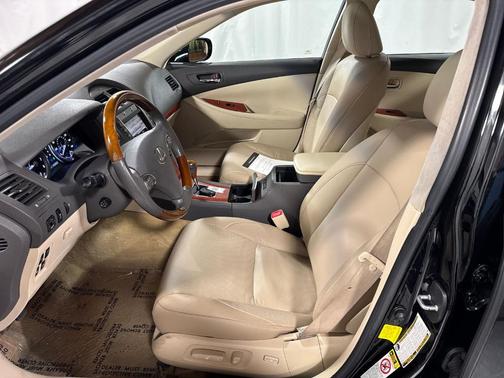 Obsidian Black 2011 Lexus ES 350 Base