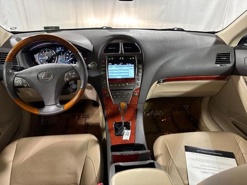Obsidian Black 2011 Lexus ES 350 Base