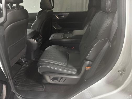 2025 INFINITI QX80 AUTOGRAPH