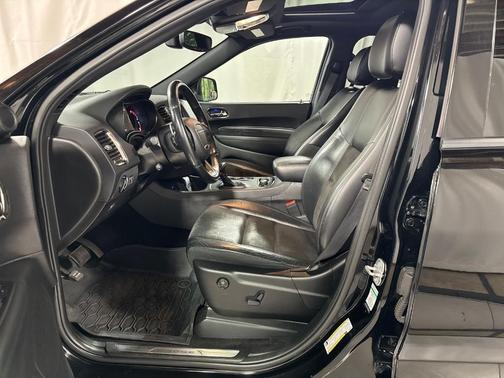 DB Black Crystal Clearcoat 2019 Dodge Durango R/T