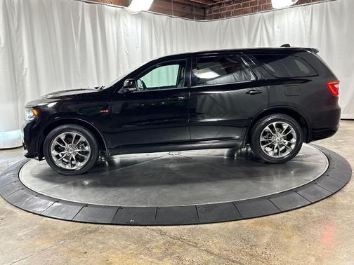 DB Black Crystal Clearcoat 2019 Dodge Durango R/T