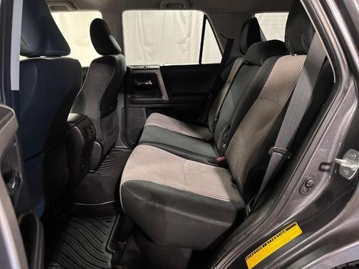 2014 Toyota 4Runner SR5