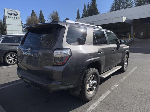 2014 Toyota 4Runner SR5