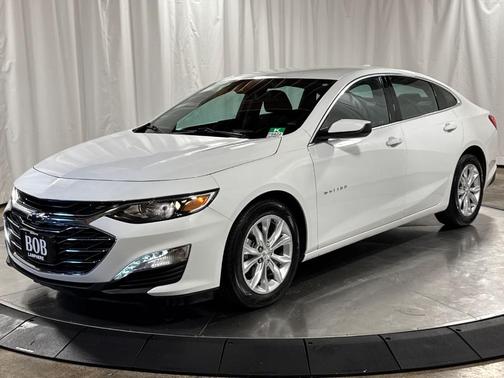 Summit White 2023 Chevrolet Malibu LT