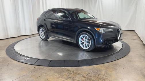 2018 Alfa Romeo Stelvio Base