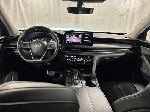 2025 INFINITI QX60 Pure