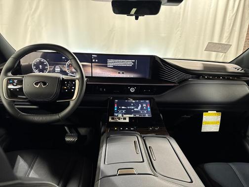 2026 INFINITI QX80 SPORT