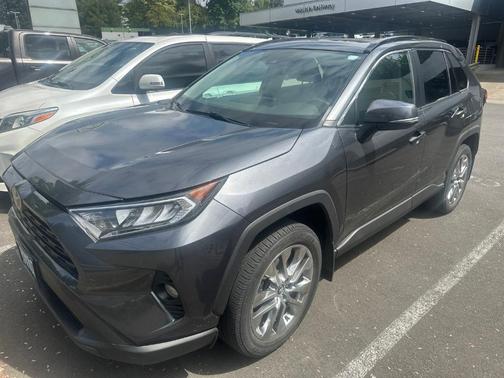Magnetic Gray Metallic 2020 Toyota RAV4 XLE Premium