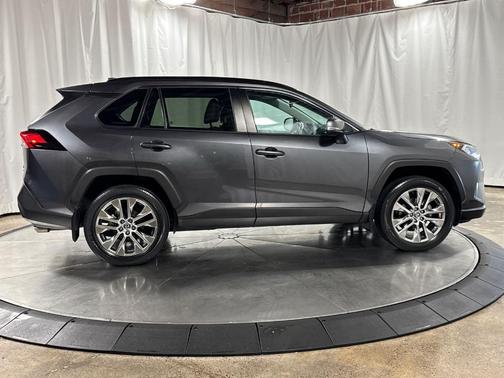 Magnetic Gray Metallic 2020 Toyota RAV4 XLE Premium