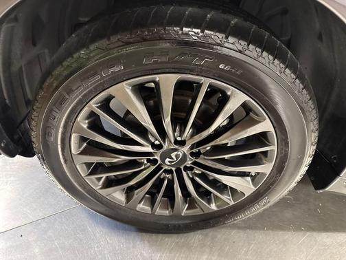 Anthracite Gray 2023 INFINITI QX80 PREMIUM SELECT