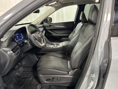 Harbor Gray 2026 INFINITI QX60 Luxe