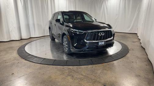 2025 INFINITI QX60 PURE