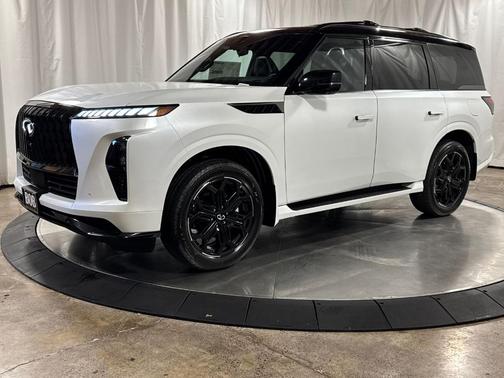 2t Radiant Whit 2026 INFINITI QX80 SPORT