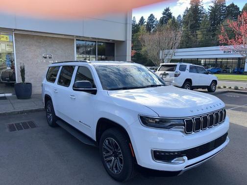 Bright White Clearcoat 2023 Jeep Wagoneer L Series II